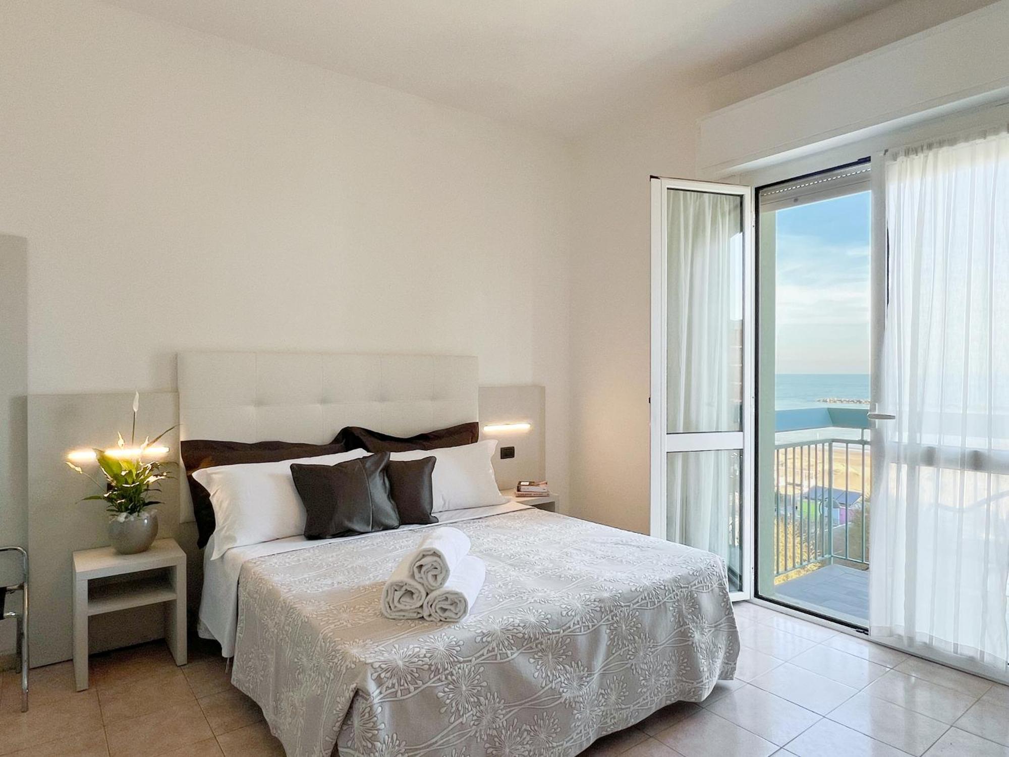 Big Family Hotel Bellaria-Igea Marina Exterior foto